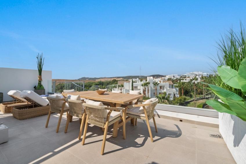 AL4-2025 ESTEPONA - APARTMENT - ALCAZABA LAGOON - foto 5