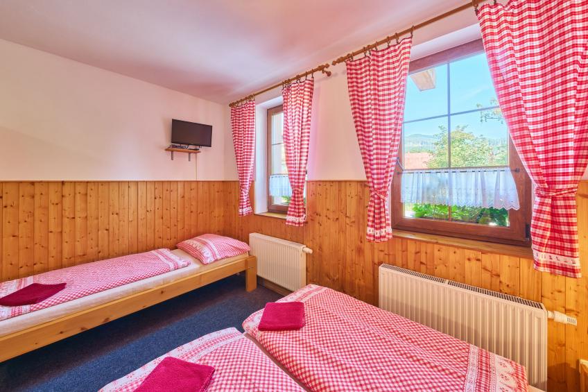 U Švýcarského dvora - foto 13