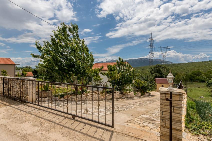 Villa Podrugovi Dvori mit Pool - foto 17