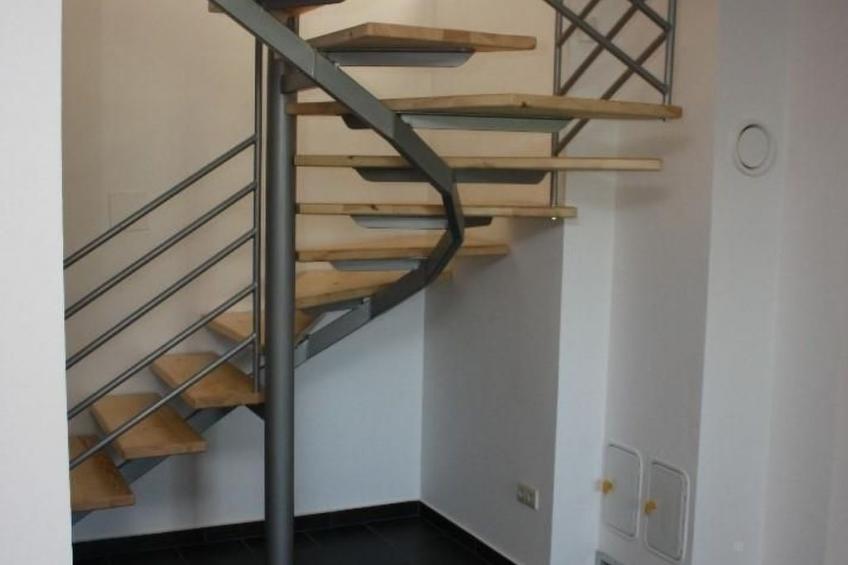 Haus mit großem Garten, Terrasse und Balkon - foto 8