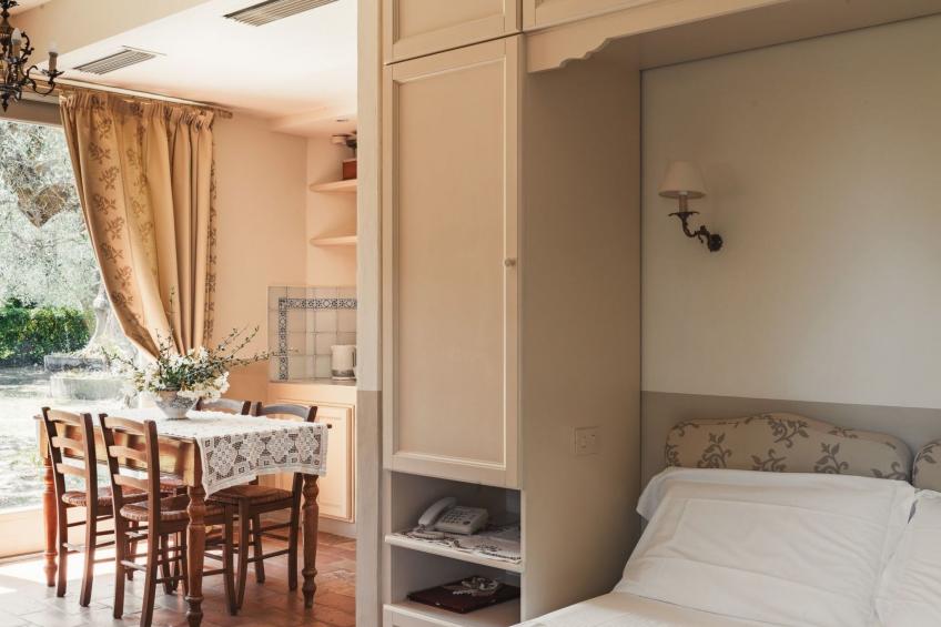 In einem Bauernhaus in den Hügeln, mit Garten und Pool - foto 11