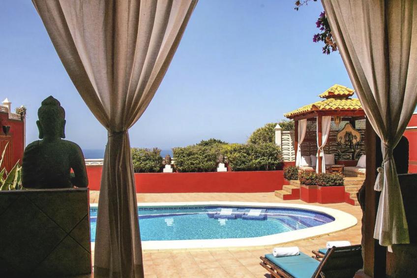 Villa im thailändischen Stil "Zen" mit beheiztem Pool