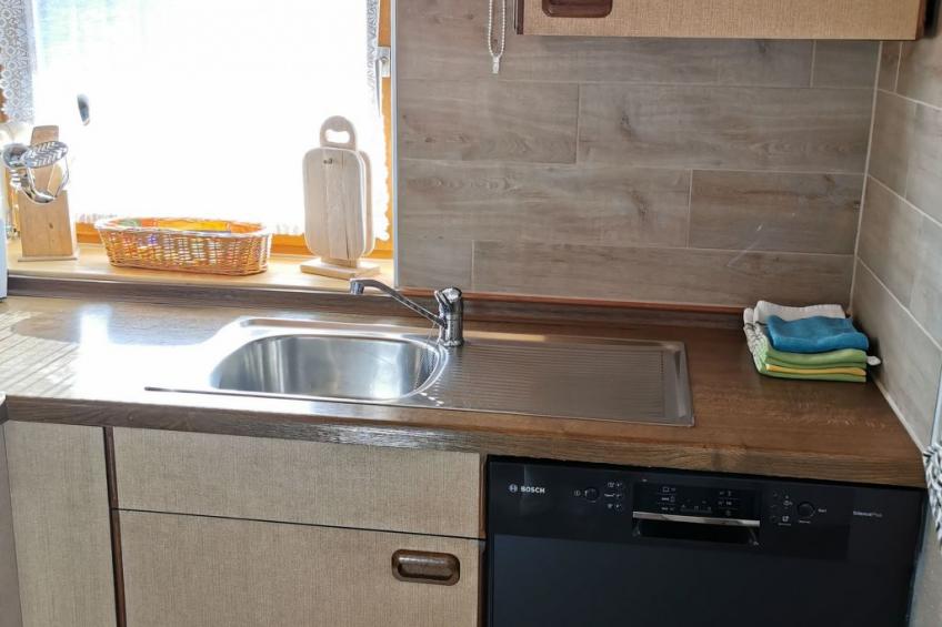 mit komplett eingerichteter Küchenzeile im Wohnraum - foto 10