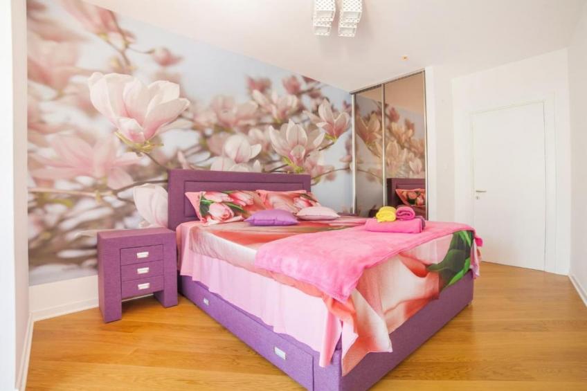 Exclusive Budva Stay Steps From the Beach - One Bedroom Apartment with Balcony - foto 13