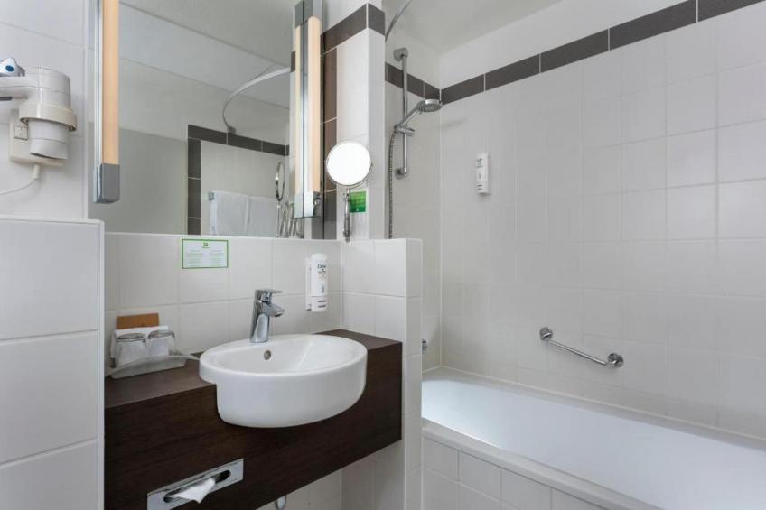 Sunday Hotel Frankfurt One-Bedroom Suite Twin - foto 17