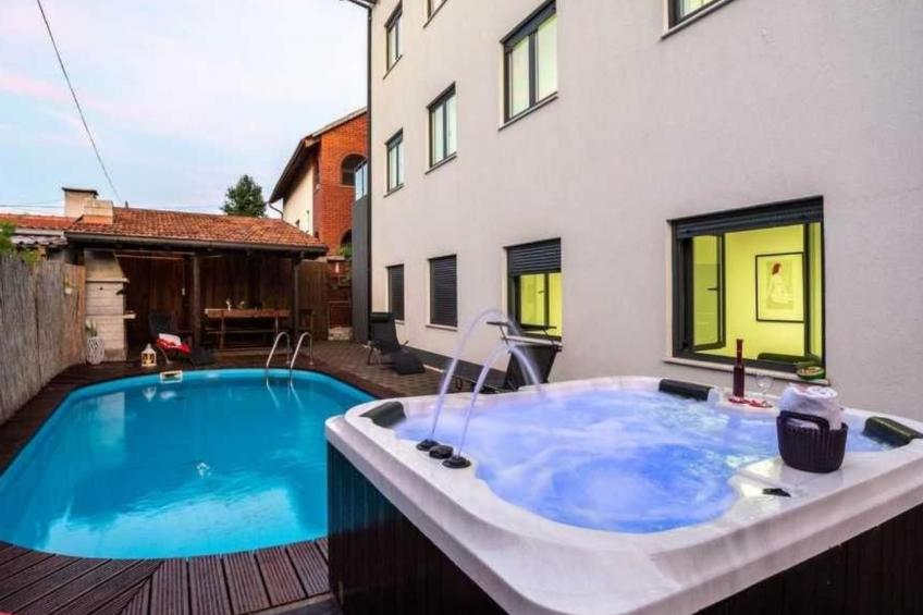 Apartmani Antoneta - foto 8