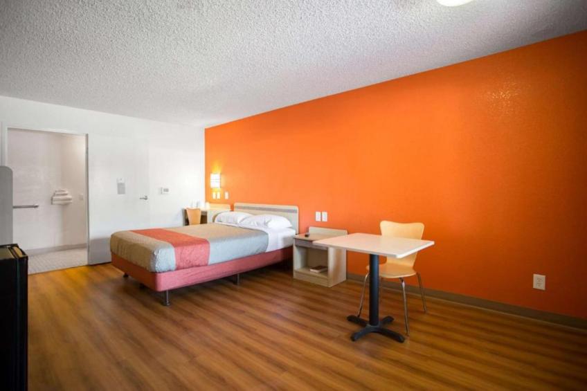 1 Queen Bed - foto 11