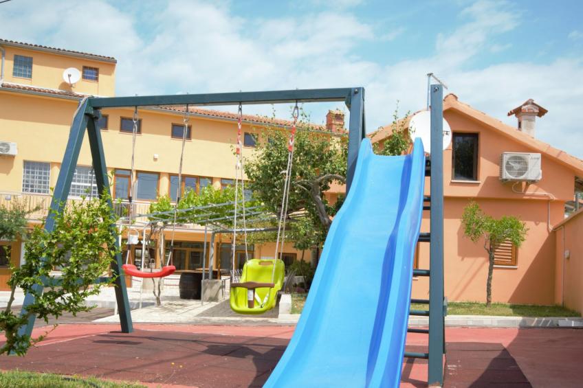 XXL-Ferienhaus "Cokuni" mit privatem Pool - foto 38