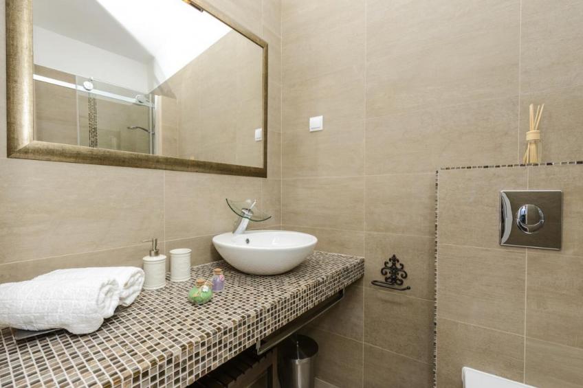 Apartments Franka Old Town - One Bedroom Apartment - foto 13