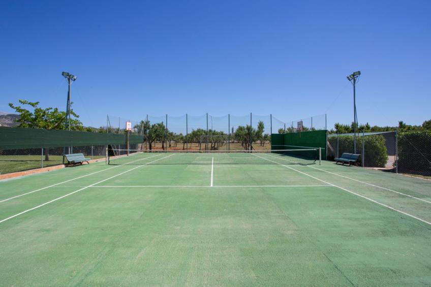 Finca mit Tennisplatz und Schwimmbad - foto 22