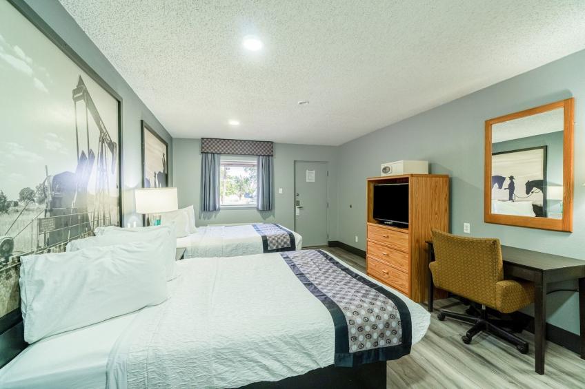 2 Queen Beds with Kitchenette Non-Smoking - foto 19
