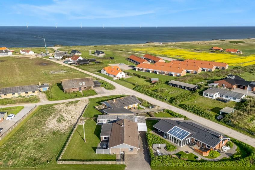"Mads" - 400m from the sea
