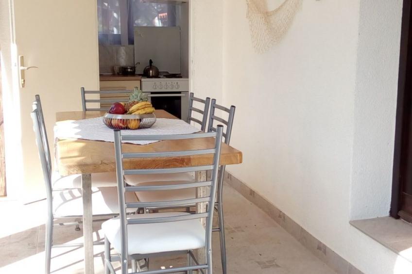 in Pavićini mit Grill, Terrasse und Garten - foto 39