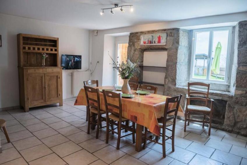 Gîte de France Le gîte gévaudan, 6/7 personnes au bacon 2 épis - foto 5