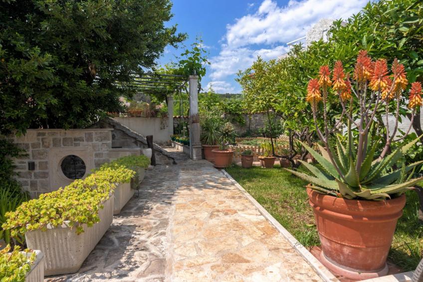 Ferienvilla "Laurus" mit Blick auf das Wasser - foto 18