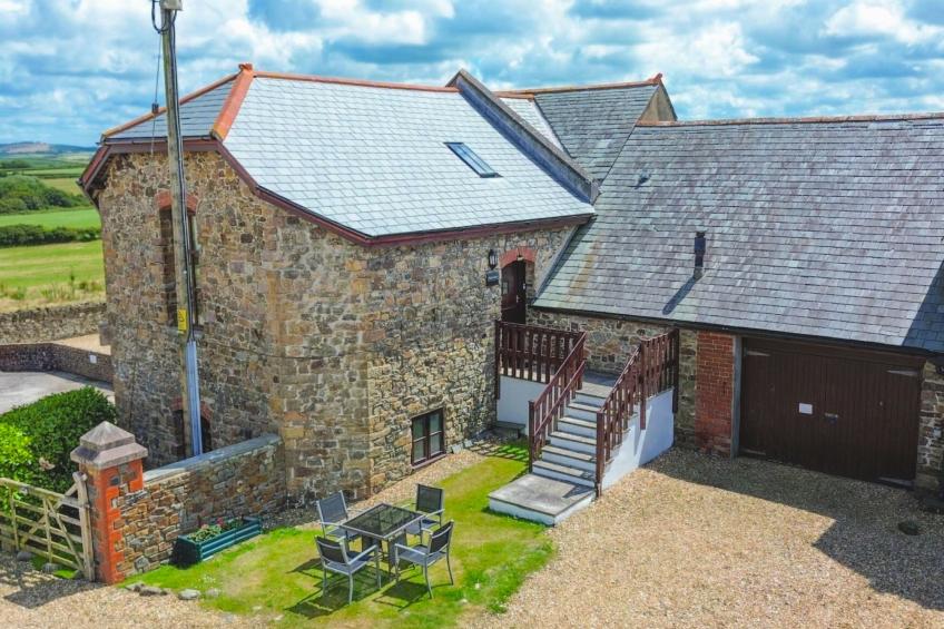 Fields Barn at Widemouth Bay