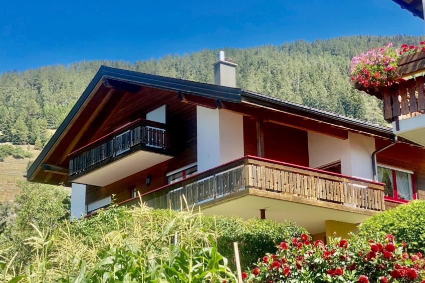 Chalet Kristall # 6-bed apartment, Dusche, WC 6-bed apartment, Dusche, WC - foto 5