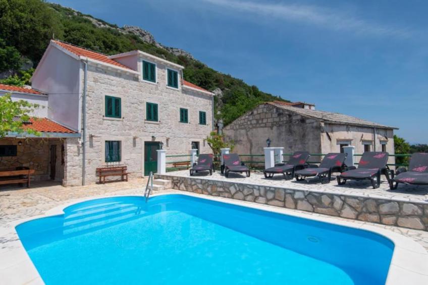 Beautiful Villa Anita - Four Bedroom Villa with Outdoor Swimming Pool - foto 35