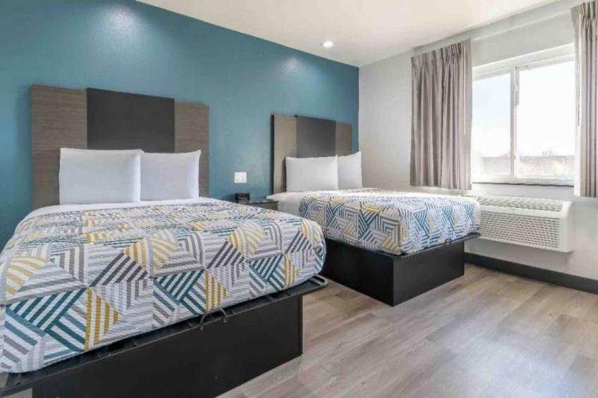 2 Queen Beds  Non-Smoking Micfridge - foto 4