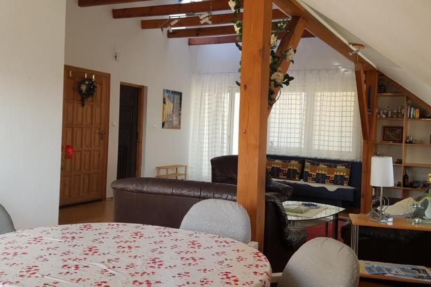 Dachgeschosswohnung in Zarnowska mit Panoramablick - foto 5