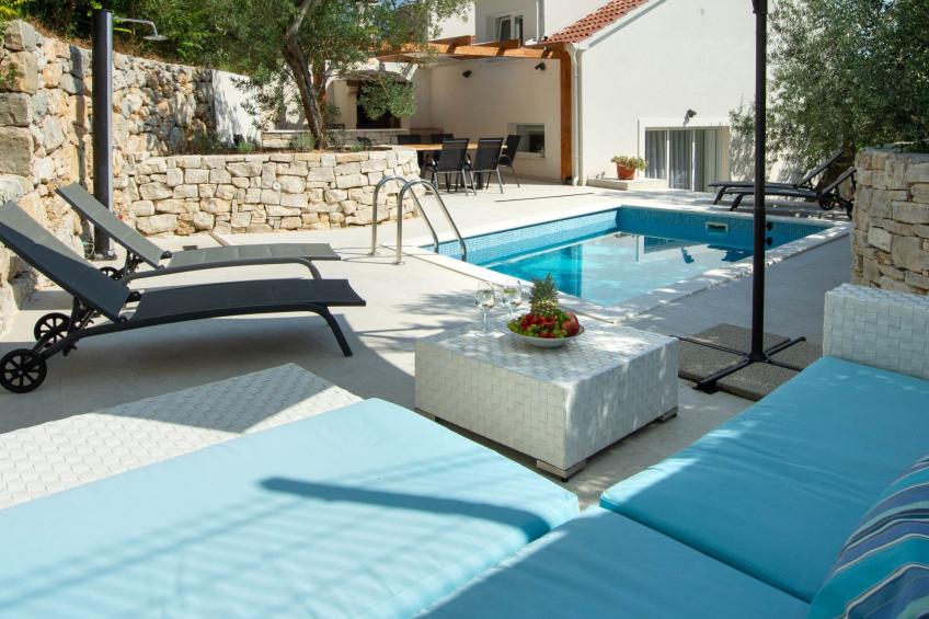 3 Schlafzimmer Villa mit beheiztem Pool und Meerblick - foto 3