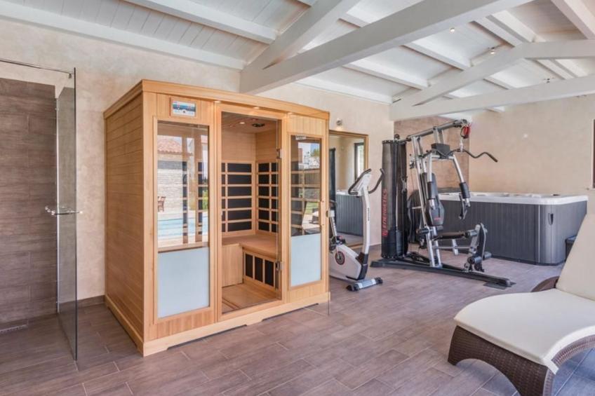 mit Whirlpool und Sauna - foto 2