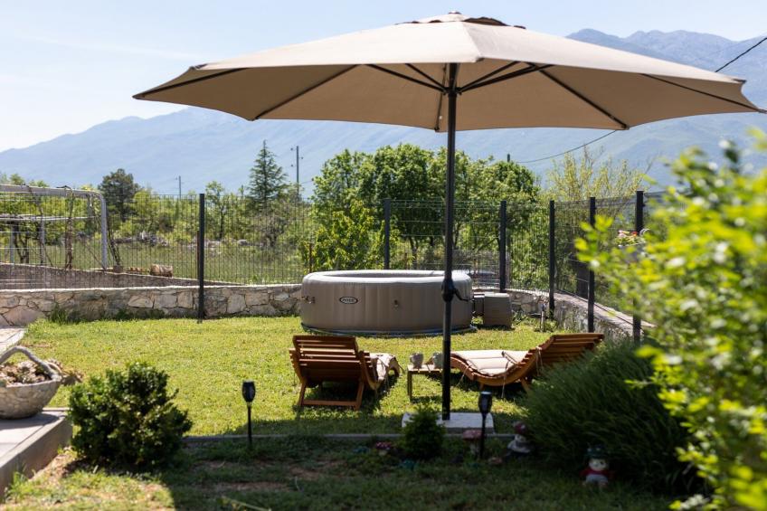 Peaceful and Cozy Holiday Home near Imotski - Two Bedroom Holiday Home - foto 32