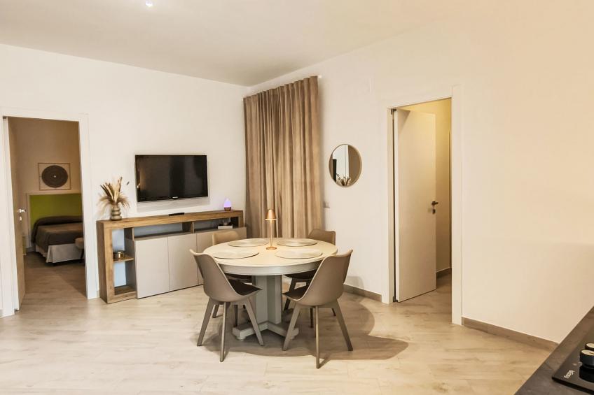 Quadrilocale in villa con piscina - foto 17
