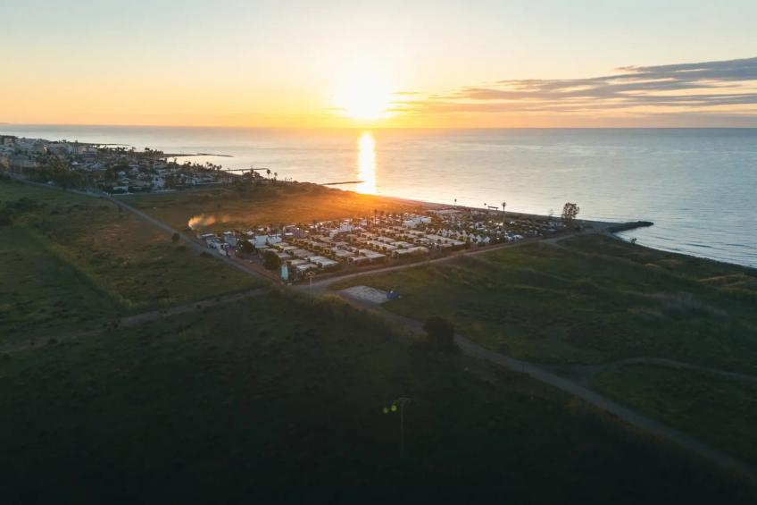 HOLA CAMP CHILCHES-Comfort 2 - foto 13