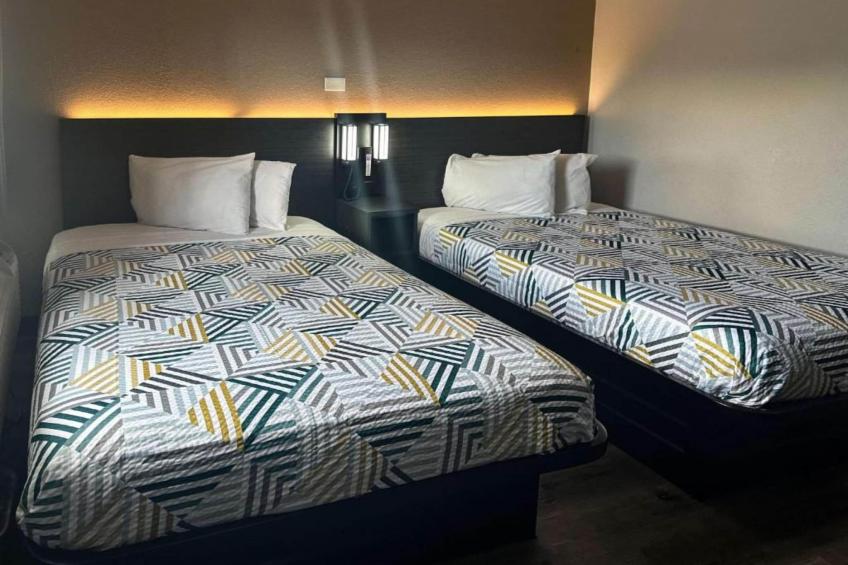 2 Full Beds  Micfridge - foto 14