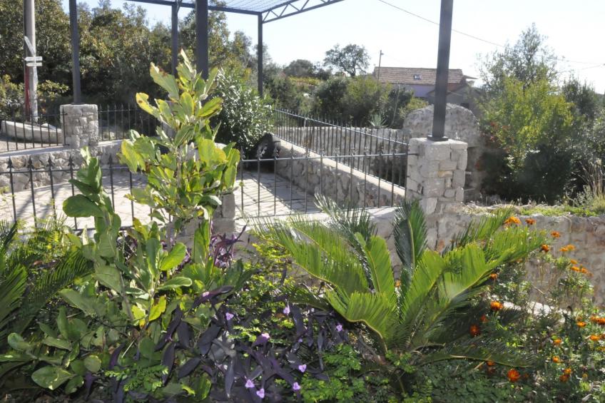 in Zelinika mit Großer Terrasse - foto 16