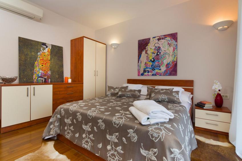 Ferienvilla mit Garten, Grill und Terrasse - foto 35