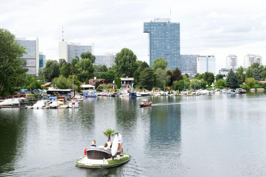 Moderne Wohnung in Kaisermühlen mit Garten und Panoramablick - foto 38