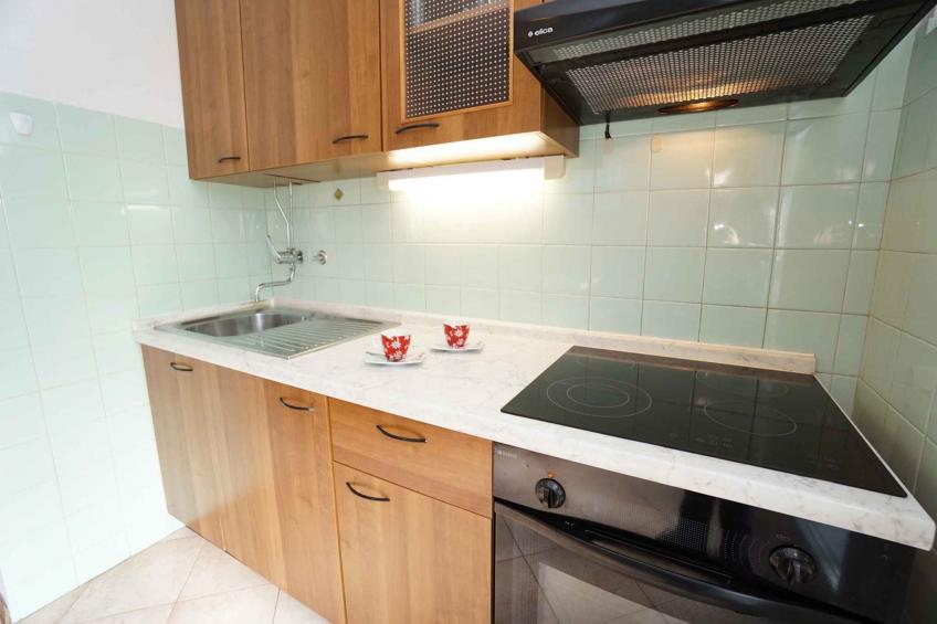 Vakantiewoning met terras en airconditioning - VW-NC8YC - foto 6