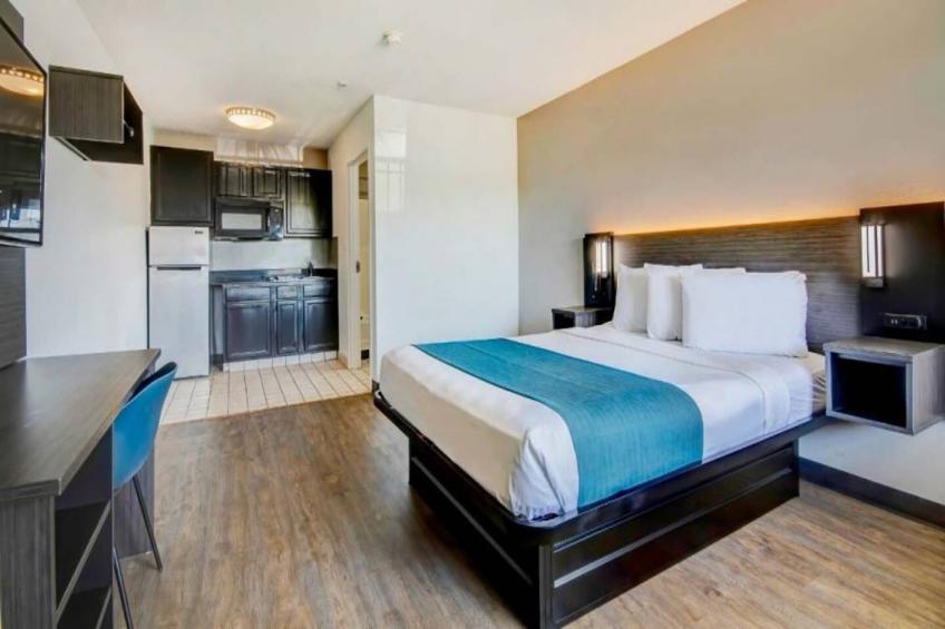 2 Full Beds  Non-Smoking - foto 21
