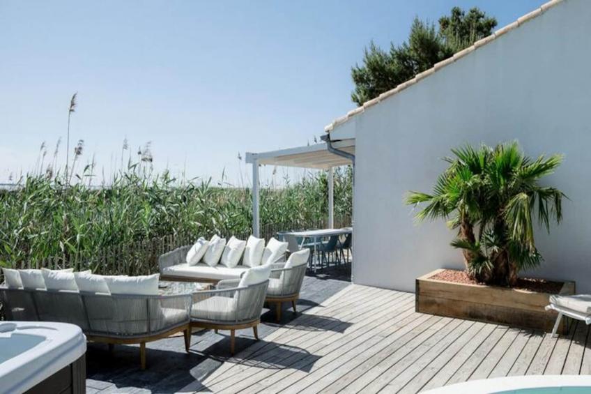 Résidence La Perle Rose Villa Standing 5 étoiles Avec Piscine Jacuzzi Et Superbe Vue - foto 14