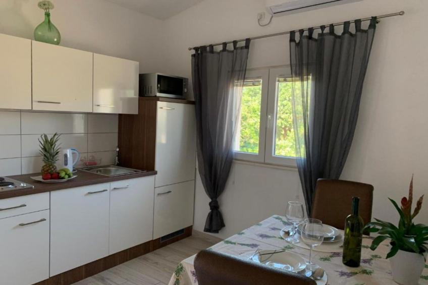 Apartments Fortuna - One Bedroom Apartment with Balcony (1) - foto 2
