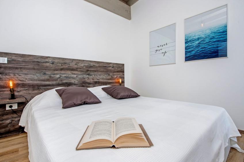 Vollständig freistehende Designervilla mit Infinity-Pool - foto 17