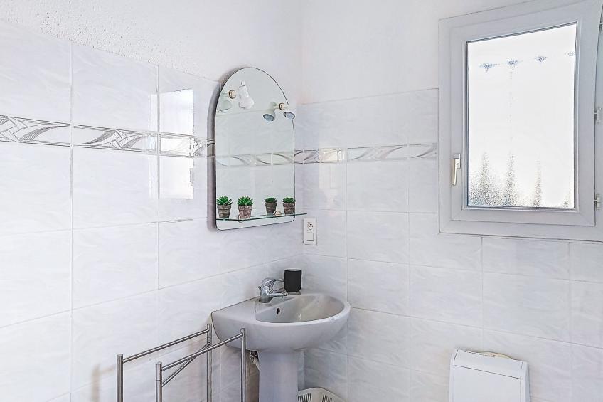 Villa Brouilla - foto 35