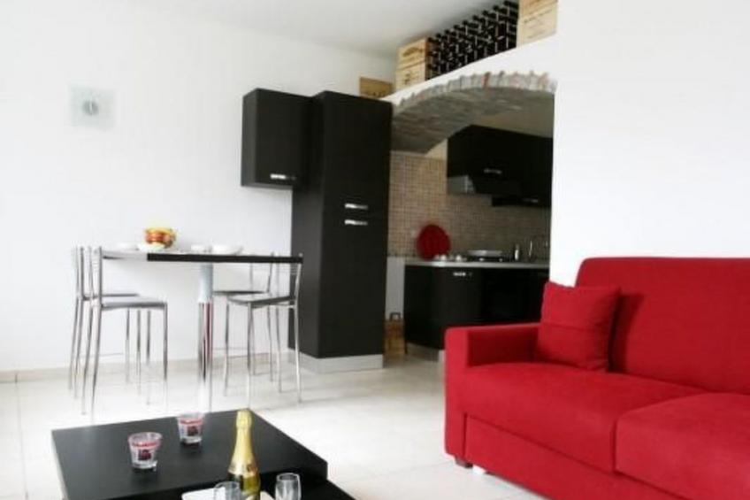 Villa zur alleinigen Nutzung mit 4 Wohnungen - foto 22