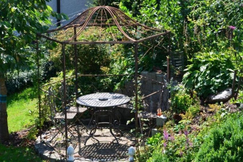 Gemütliche Ferienwohnung in Weiherhäuser mit Garten und Terrasse - foto 9