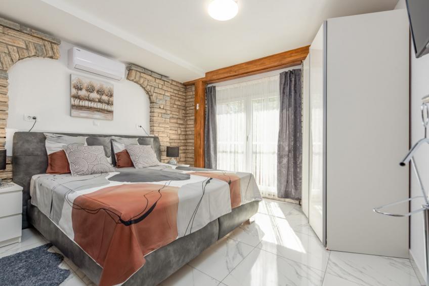Villa Ancora for 16 guests,  No.1 - foto 32