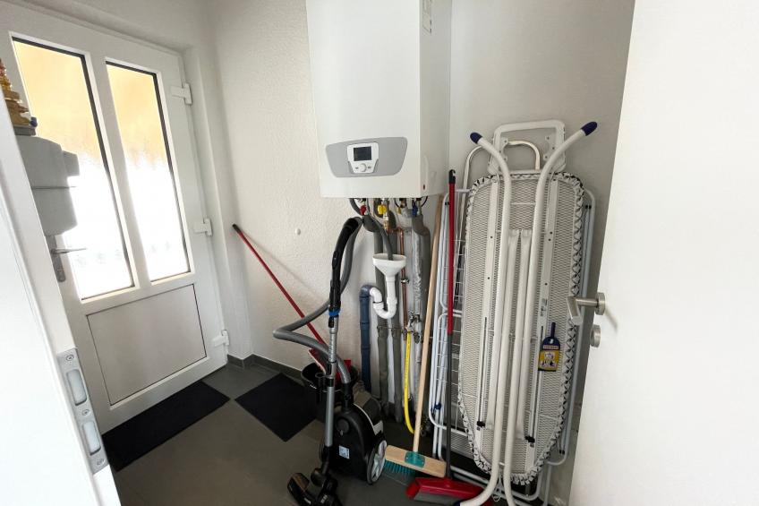 G1 Eingezäuntes Haus mit Kamin in Eckwarderhörne - foto 24