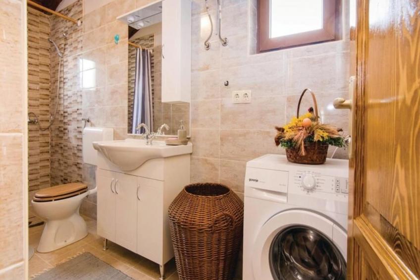 Anita 1 mit Pool - foto 18