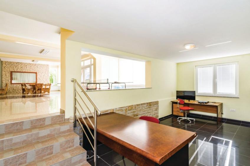 Holiday Home Villa Ksenija - Six Bedroom Holiday Home with Pool - foto 54