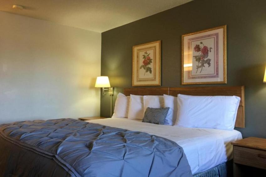 Full Bed Accessible Non-Smoking - foto 7