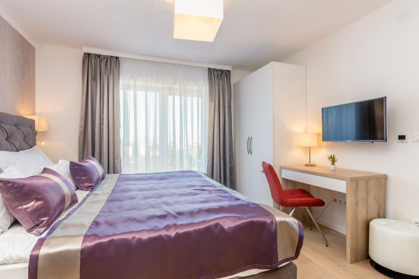 Schöne Villa in einer ruhigen Umgebung mit Pool - foto 25