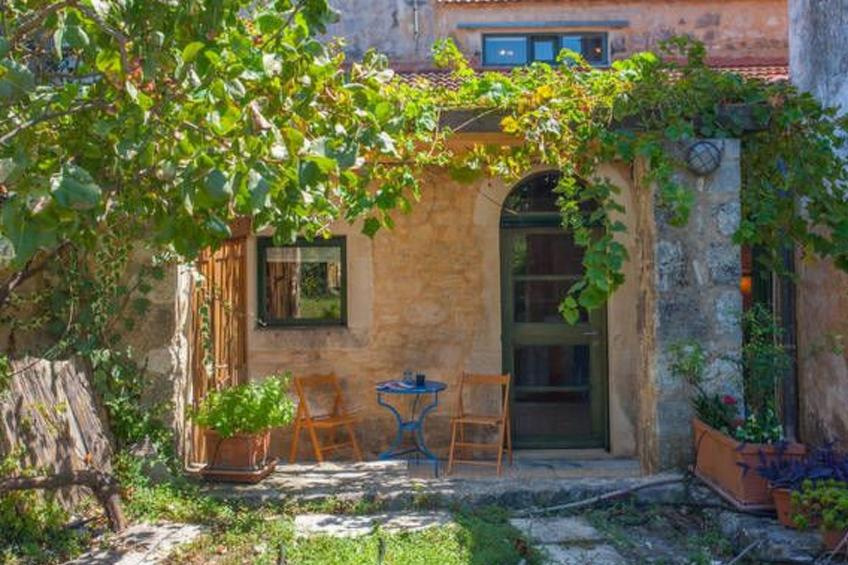 mit privatem Pool in Roustika - foto 9