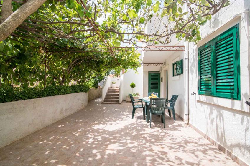Vakantiewoning met tuin en airco - VW-MBK48 - foto 3