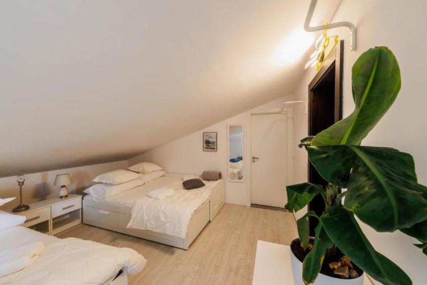 Apartmani Antoneta - foto 18